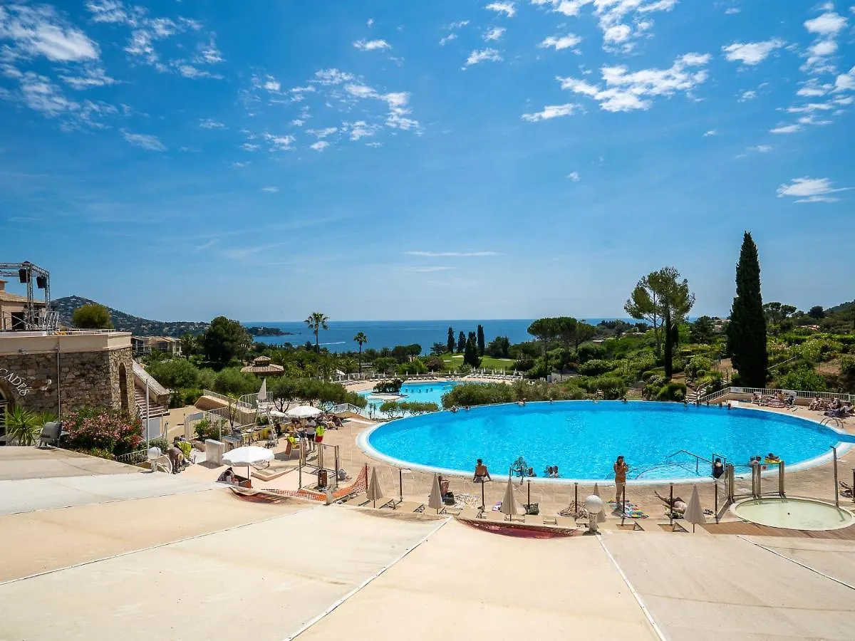 Apartment Village Cap Esterel - Le Village-52 By Interhome Saint-Raphaël