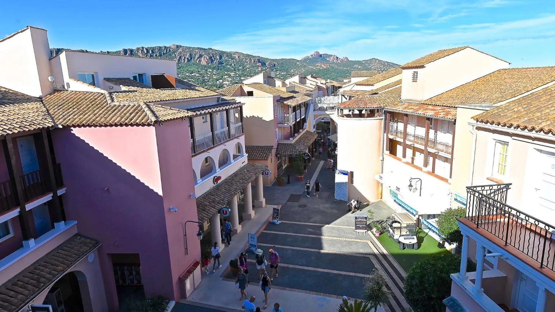 Apartment Village Cap Esterel - Le Village-52 By Interhome Saint-Raphaël 0*,