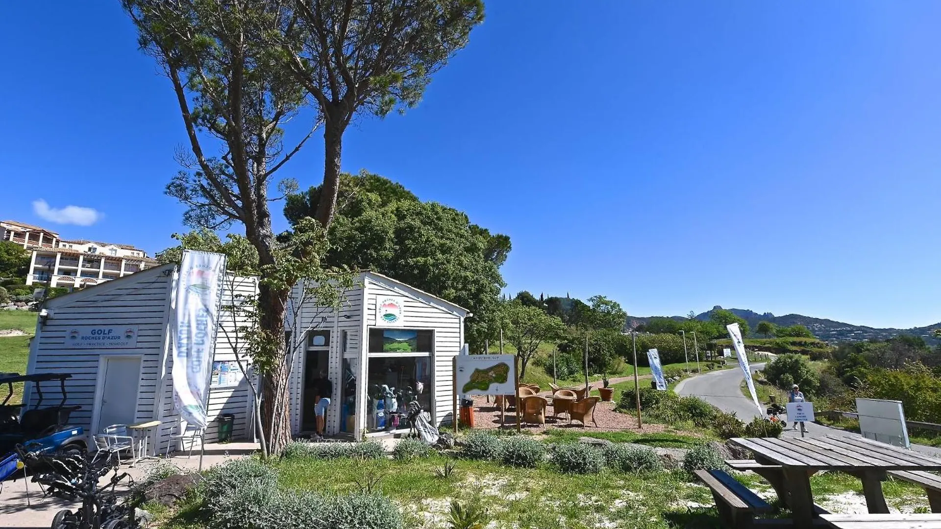 Apartment Village Cap Esterel - Le Village-52 By Interhome Saint-Raphaël